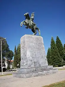 A statue of Theodoros Kolokotronis