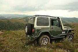 A Troller T4 jeep