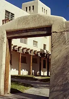 Mesa Vista Hall (1950), University of New Mexico, a modern building with vigas used as ornamentation