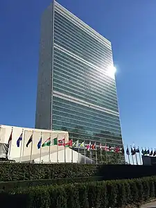 United Nations Headquarters in New York, by Wallace Harrison with Oscar Niemeyer and Le Corbusier (1952)