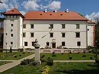 Vay Castle in Vaja