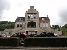 The town hall of Verneuil-sous-Coucy