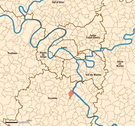 Location (in red) within Paris inner and outer suburbs