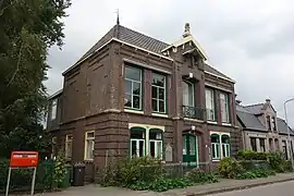 Voormalig Raadhuis, Grosthuizen