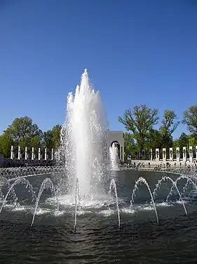 Central Fountain with the Atlantic Arch in background