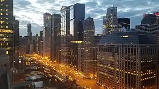 A view of Wacker Drive and the Chicago River looking east from Merchandise Mart in February 2017