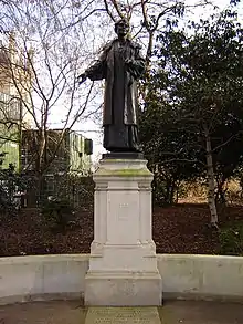 Centre, the Emmeline Pankhurst statue